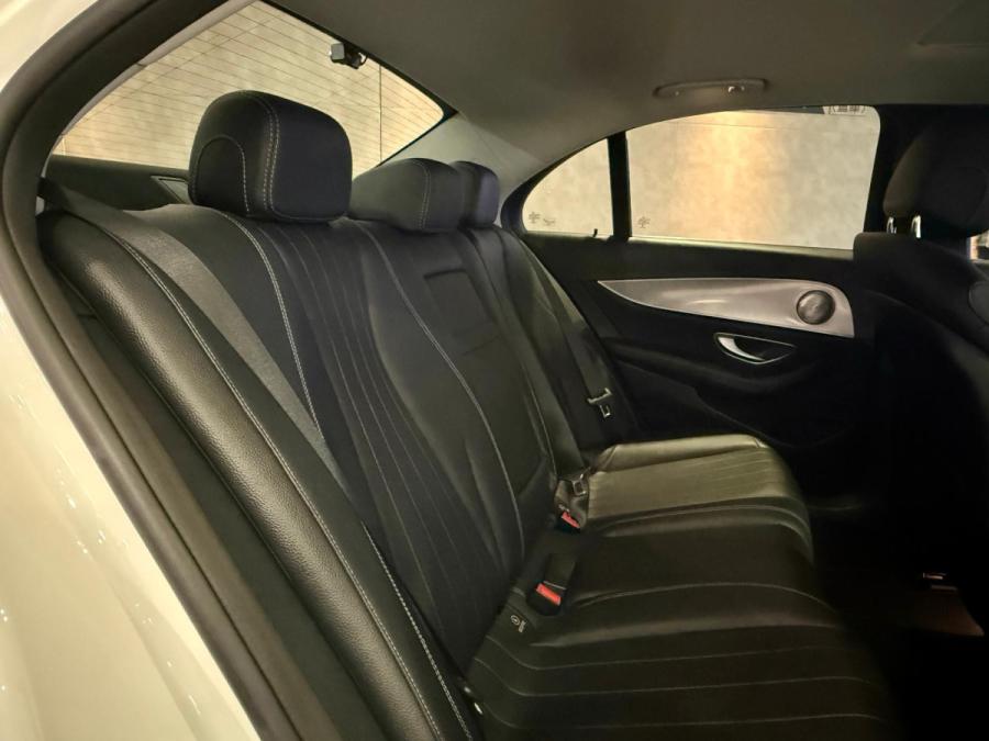 E200 AVANTGARDE - Image 5